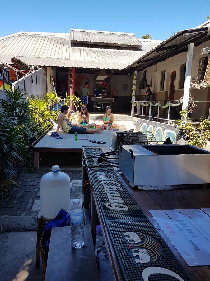 Shut Eye Party Hostel (Adults Only) Pai Exterior foto